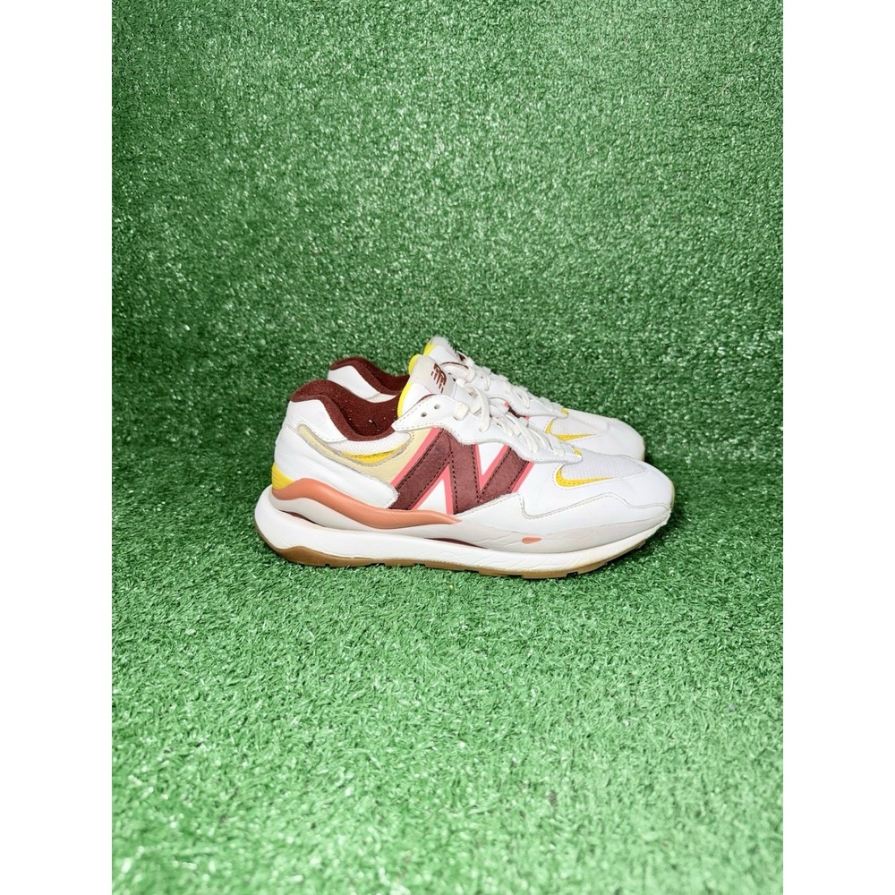 New Balance 57/40 Women Size 8.5 White Red Running Shoes Leather Comfort Sneaker